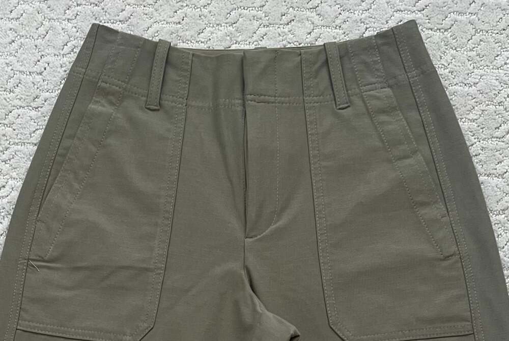 Athleta Stellar Crop Pants Olive Green Size 0P